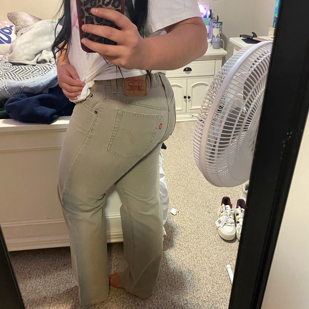 Levi's Women's Tan Straight Leg Jeans